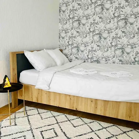Cityheart Economy Nook Apartman *